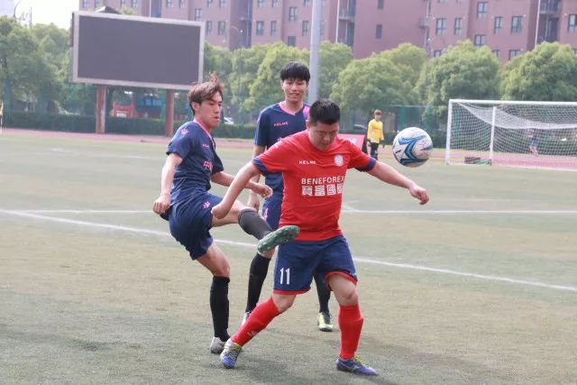 媒体人：杨瀚森还在美国特训 特训结束后会及时与中国男篮会合
